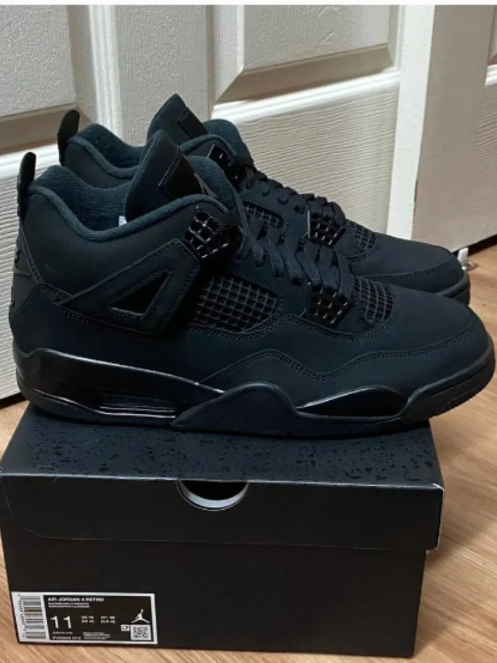2025 Nike Air Jordan 4 Retro “Black Cat”